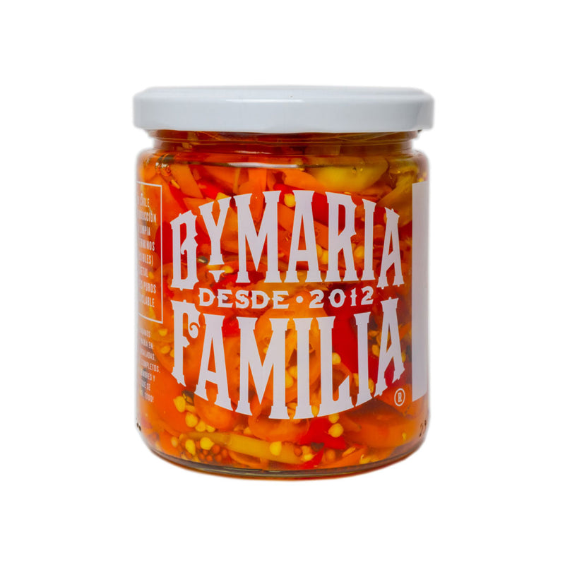 By Maria Pickles y Salsas